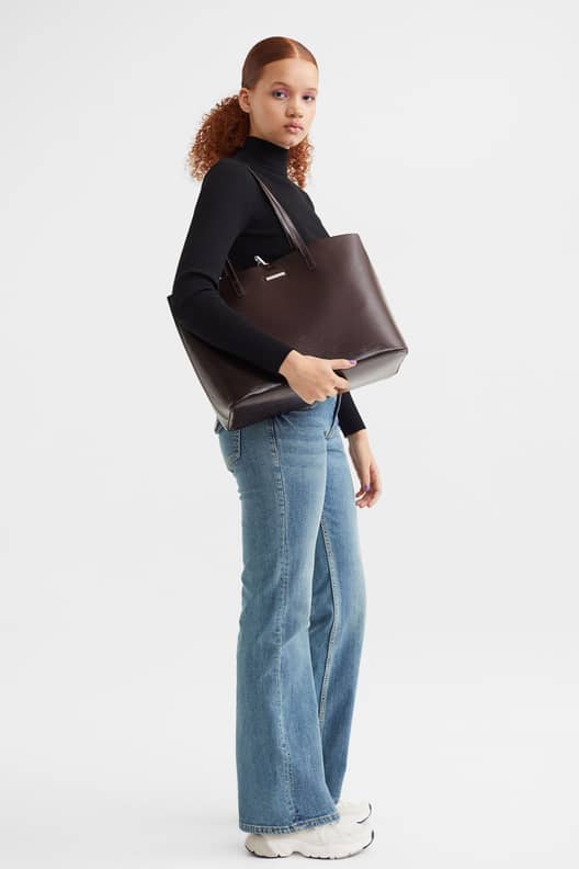 Trendy Flap Square Bag, Women's Fashion Pu Purse, Stylish Chain Decor  Crossbody Bag Fashion Large Capacity Tote Bag, Soft PU Leather Textured  Shoulder
