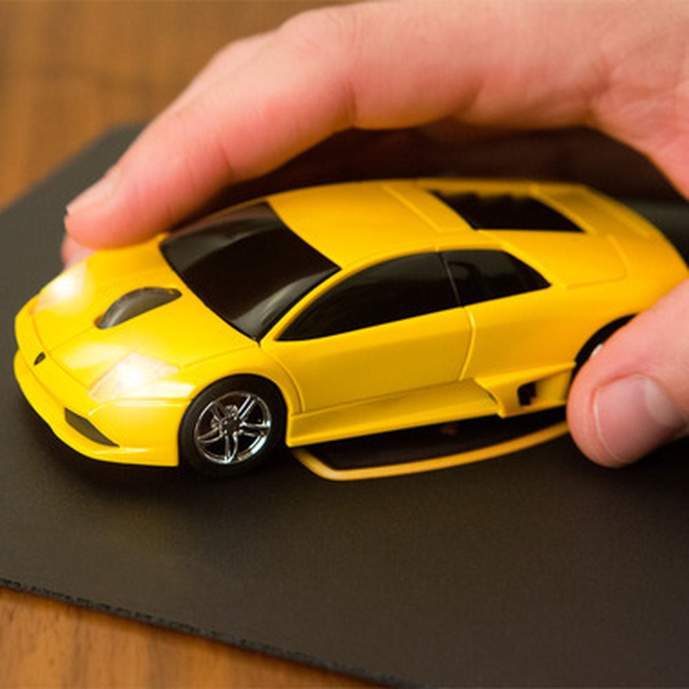 This wireless car mouse ($40).