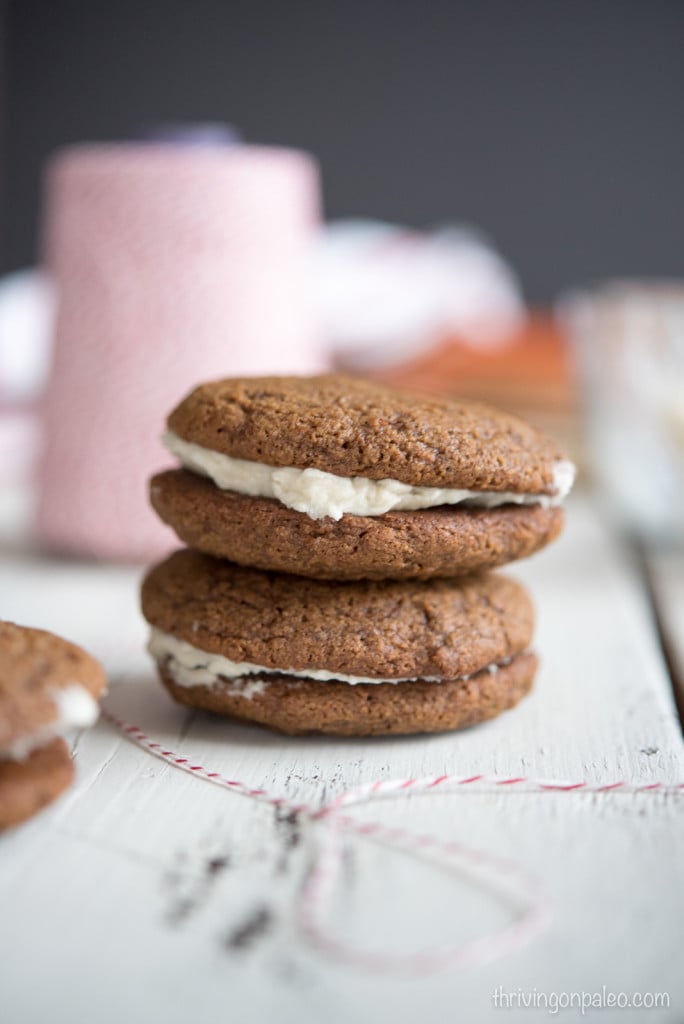 Molasses Cookies With Maple Cream Filling