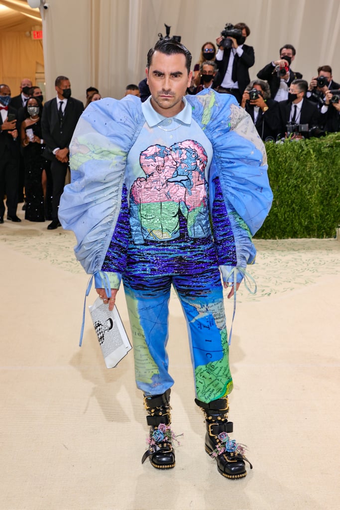 Dan Levy at the 2021 Met Gala