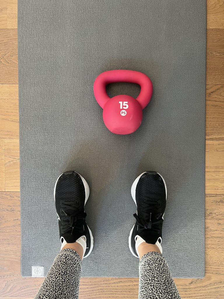 一个伟大的除了你的家健身房:POPSUGAR氯丁橡胶Kettlebell