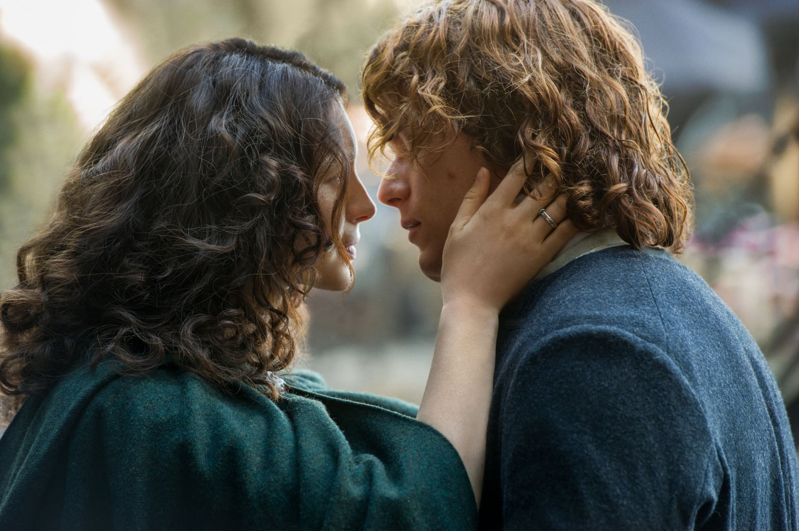 Best Outlander Sex Scenes Popsugar Entertainment