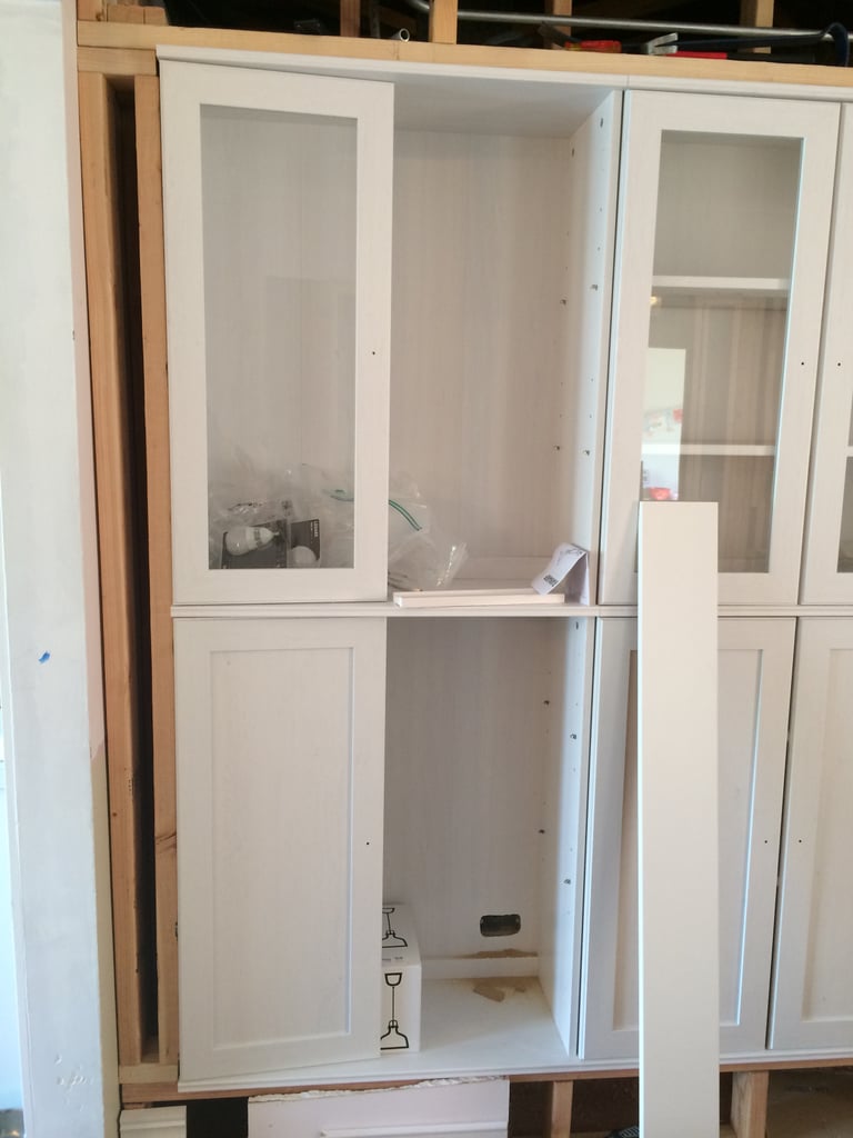 Step 9: Build Cages For the Sides