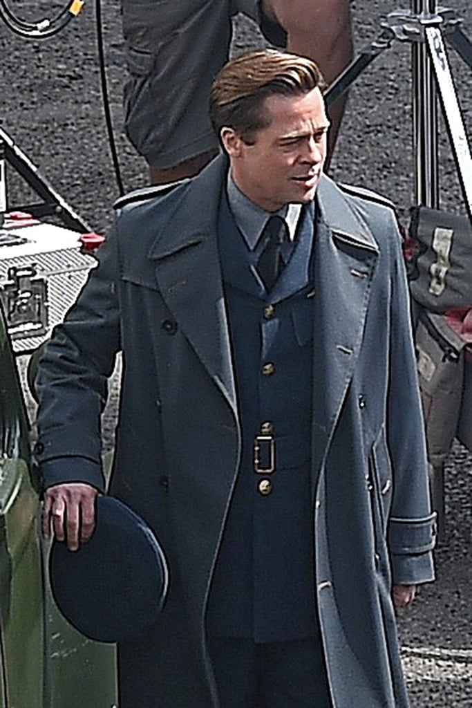 Brad Pitt Kissing Lizzy Caplan on Allied Set 2016 | POPSUGAR Celebrity