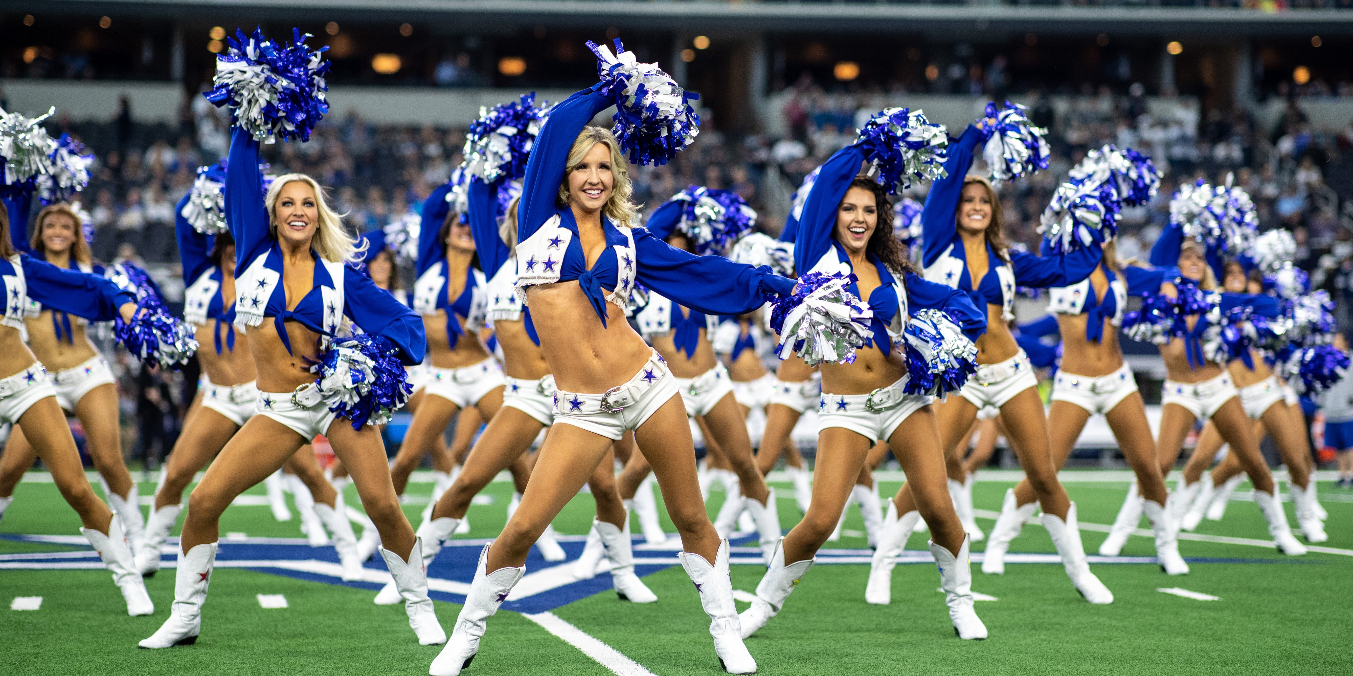 How the Dallas Cowboys Cheerleaders Look So Good