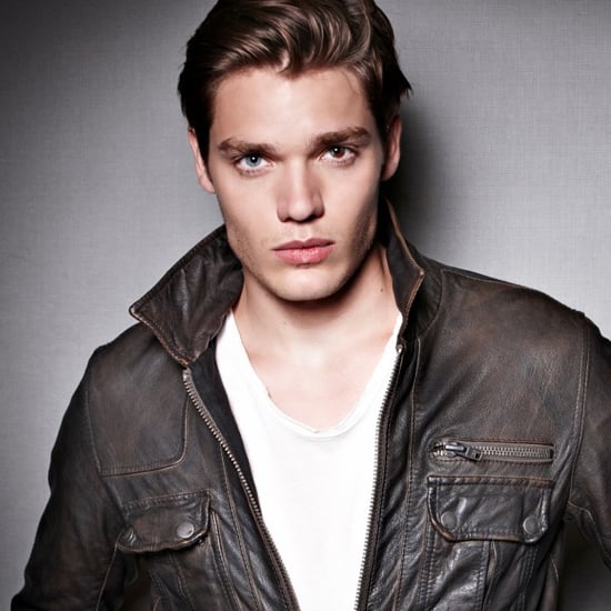 Hot Dominic Sherwood Pictures