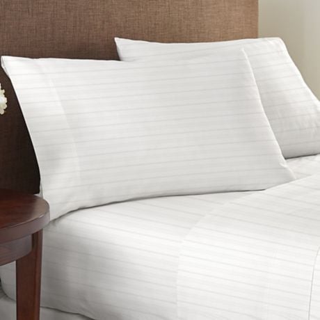 Nestwell Egyptian Cotton Sateen 625-Thread-Count Sheet Set