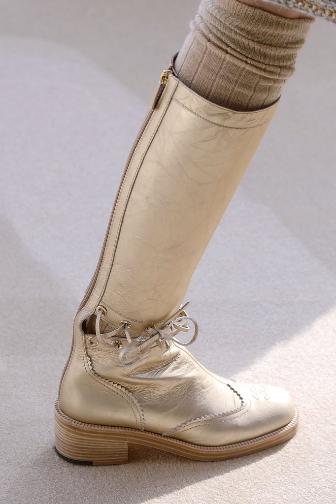 Chanel Runway Details Fall 2016