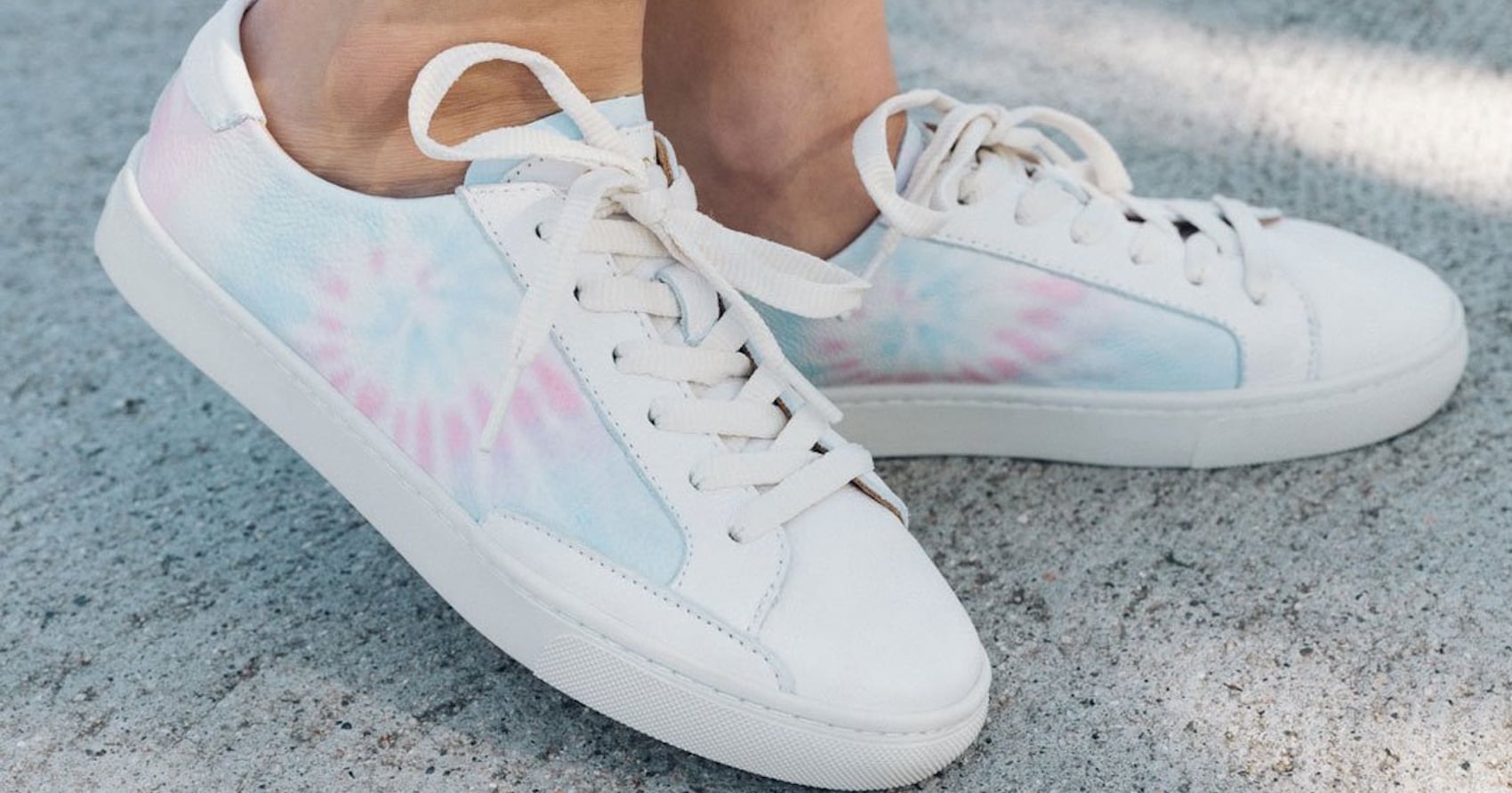 tanjun tie dye sneakers