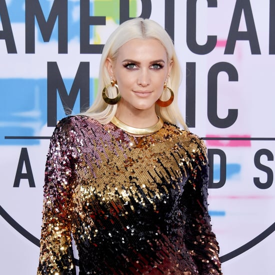 Ashlee Simpson's Dress at the 2017 American Music Awards