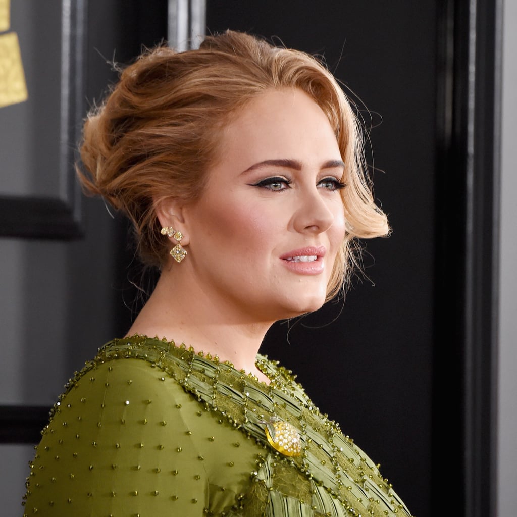 How to Do Adele's Cat-Eye Makeup