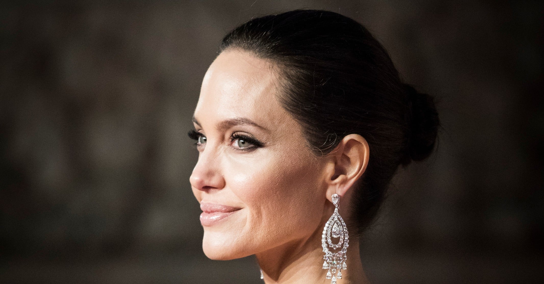 Facts About Angelina Jolie | PS Celebrity