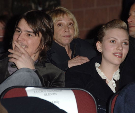 Josh Hartnett had then-girlfriend Scarlett Johansson by his side at the 2005 screening of Lucky Number Slevin.