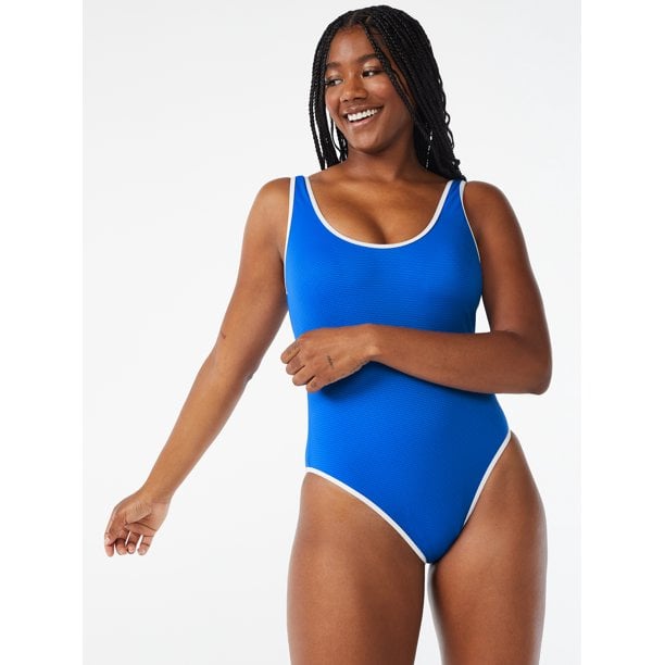 Love & Sports Women's Textured One-Piece Swimsuit