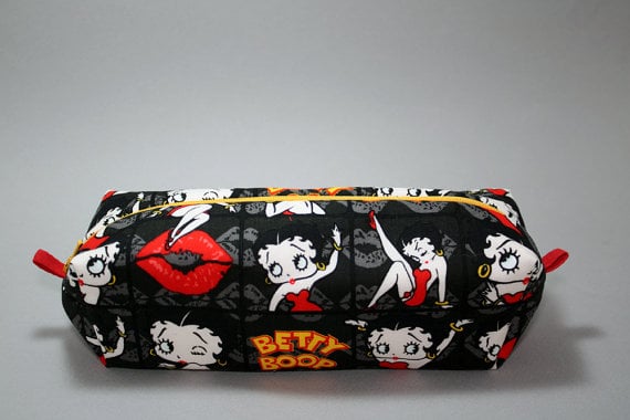 Betty Boop Kisses Boxy Makeup Bag