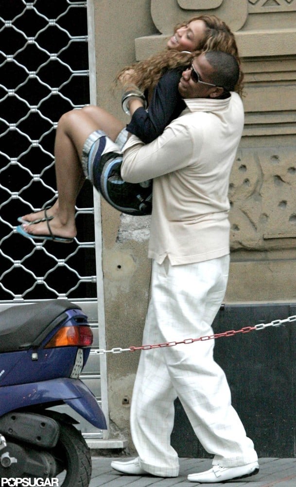 Jay Z gave Beyoncé a bear hug while exploring Portofino, Italy, in ...