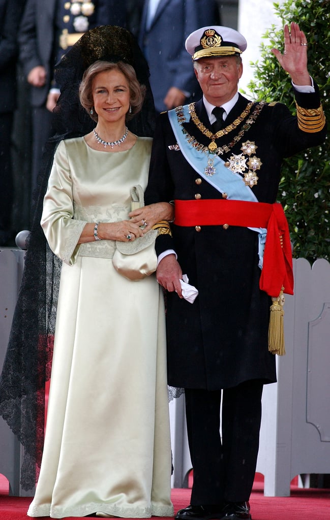 Queen Sofía in a Cream Gown, May 2004
