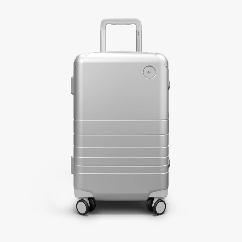最佳时尚实用行李箱:Monos混合动力行李箱