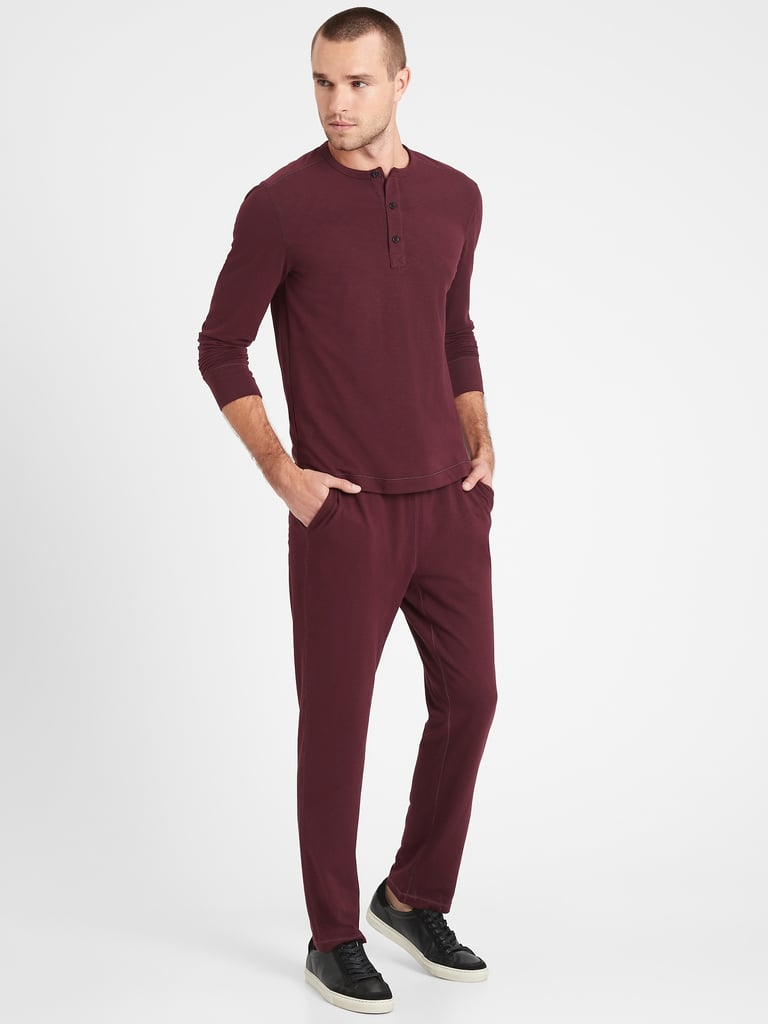 banana republic traveller pants