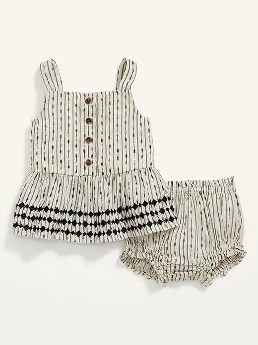 Old Navy Sleeveless Button Front Embroidered Peplum Top and