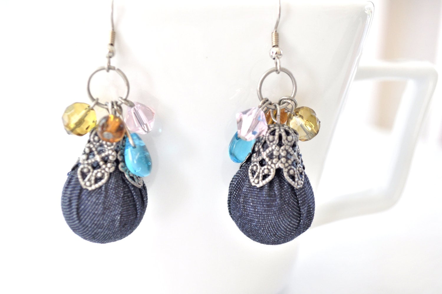 DIY Easy Denim Earrings ❤ Jeans Re-use idea - YouTube