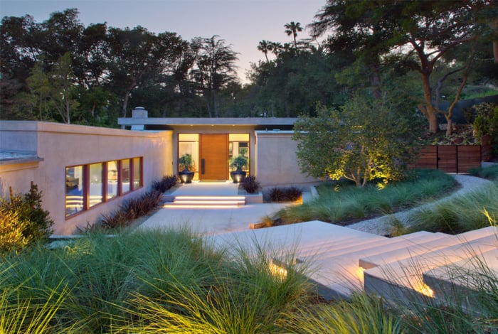 Ricky Martin Buys Beverly Hills Mansion