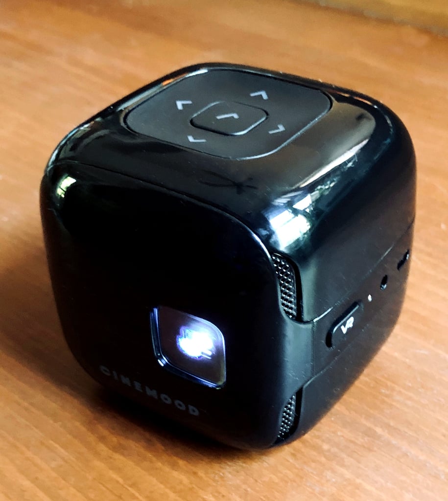 Cinemood Portable Projector Is Great For At-Home Workouts