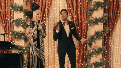 Schitt s Creek Holiday Special Recap 2018 POPSUGAR Entertainment