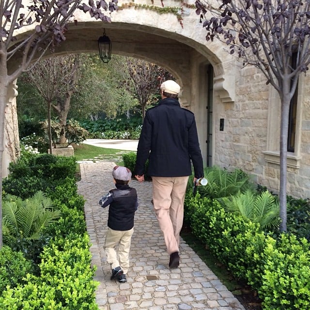 Gisele Bündchen snapped this sweet pic of Tom Brady and their son. "Someone is trying to be just like his daddy," she wrote in the caption.
Source: Instagram user giseleofficial