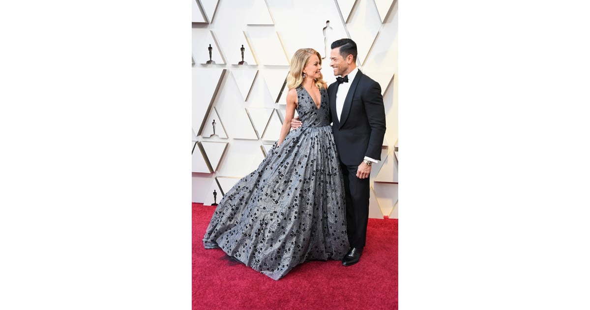 Kelly ripa clearance oscar dresses 2019