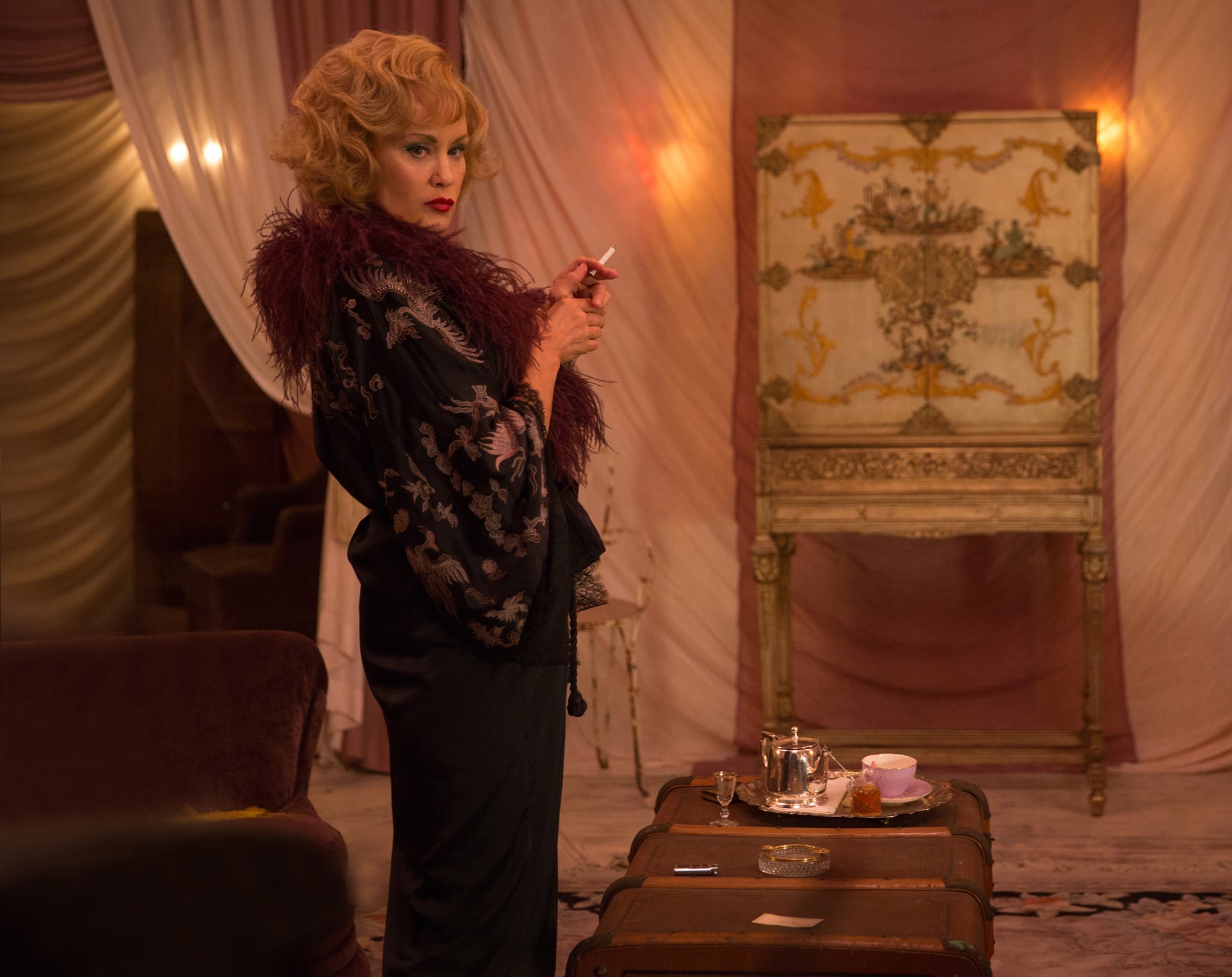 American Horror Story Season 5 Theories Popsugar Entertainment