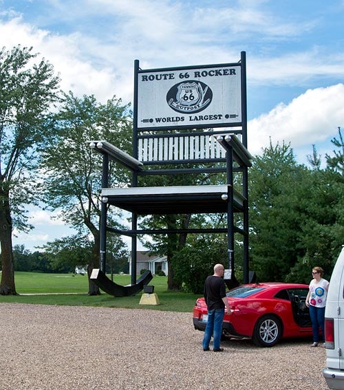 World's Largest Rocker (Fanning, MO)