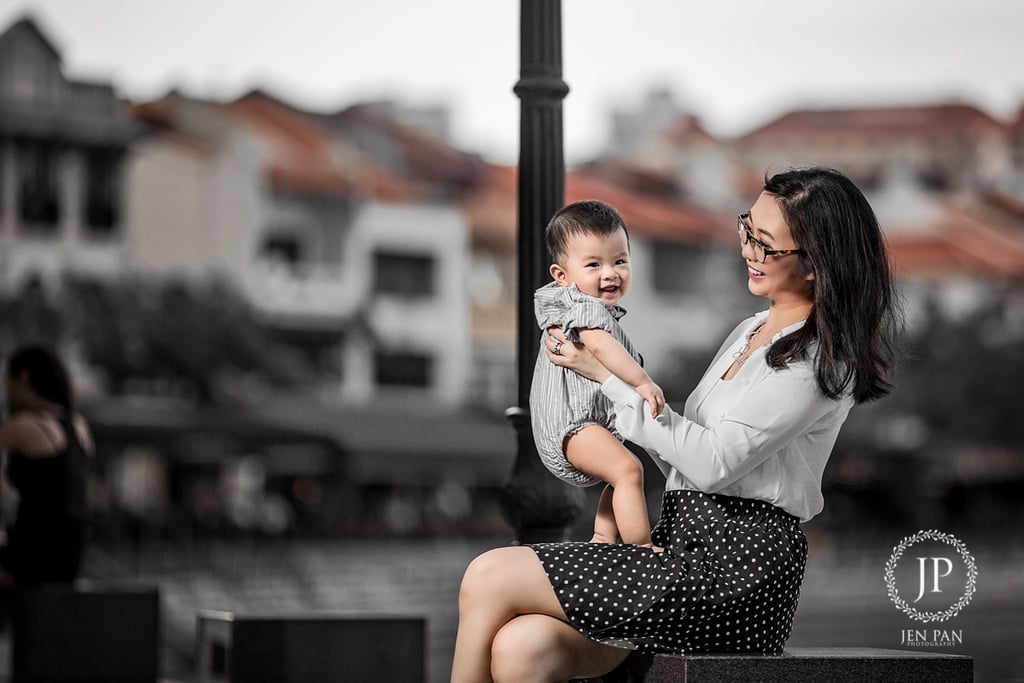 Breastfeeding Photos Against Work Discrimination