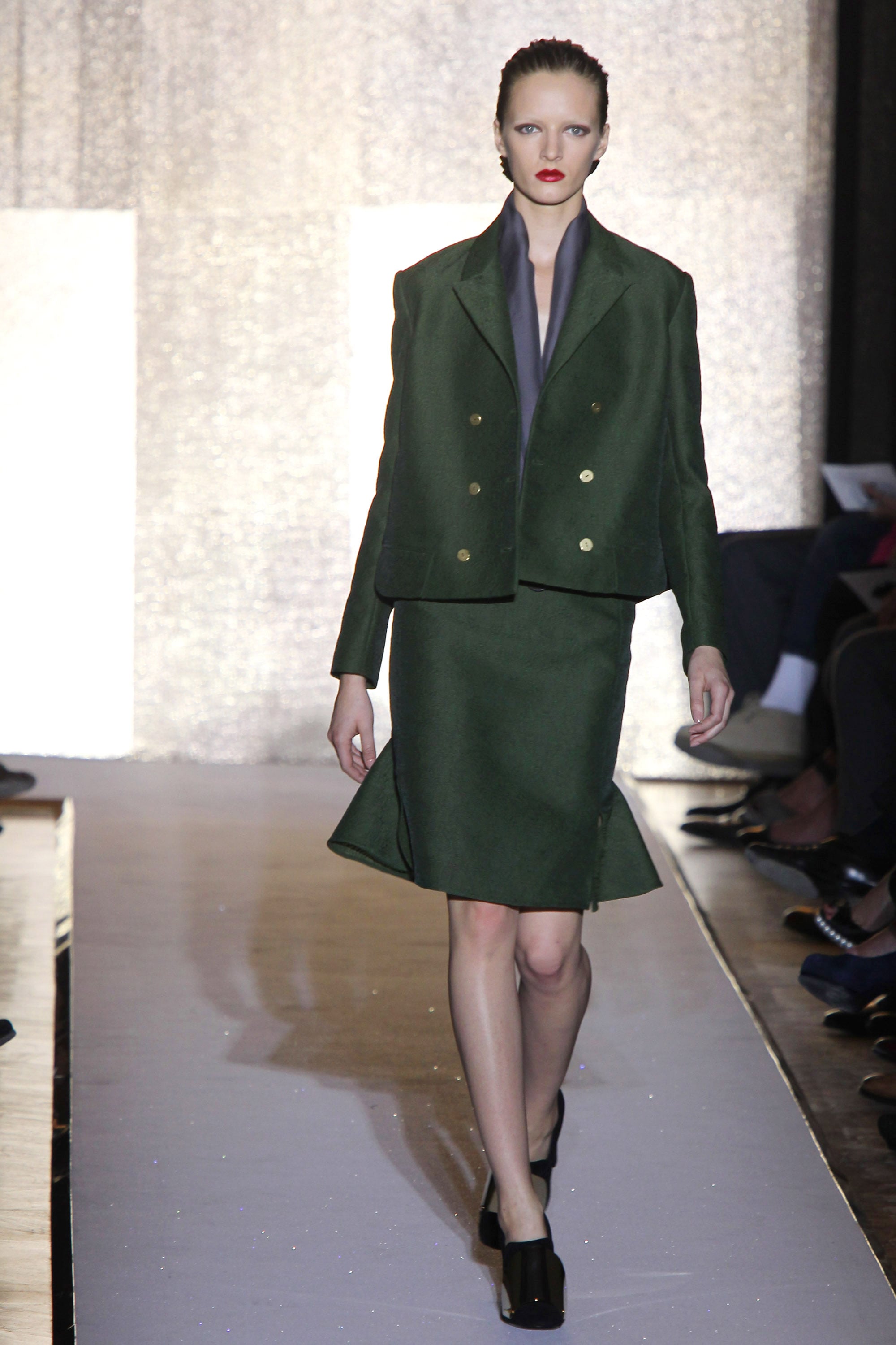 Review and Pictures of Yves Saint Laurent Runway Show at 2012 Spring ...