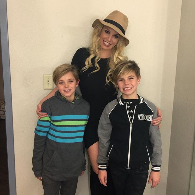 In December 2015, Britney shared a sweet photo of herself with her two boys in Vegas.