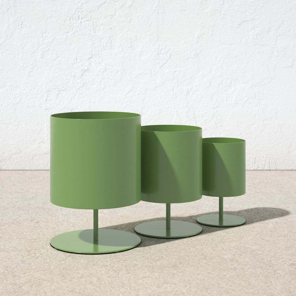 Fun Planters: Arno Metal Pot Planter