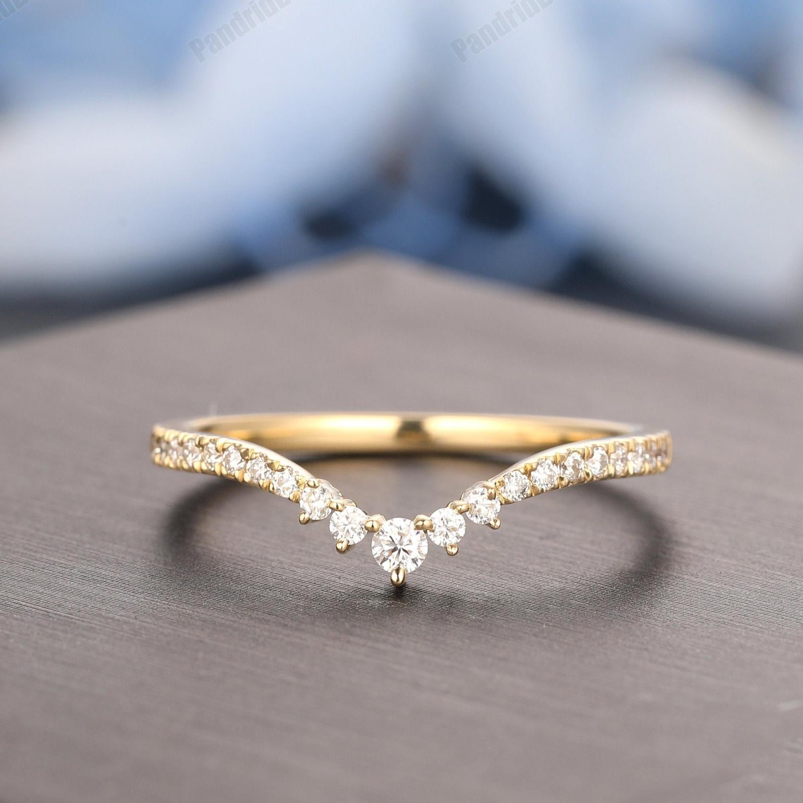 Dainty new arrivals wedding bands