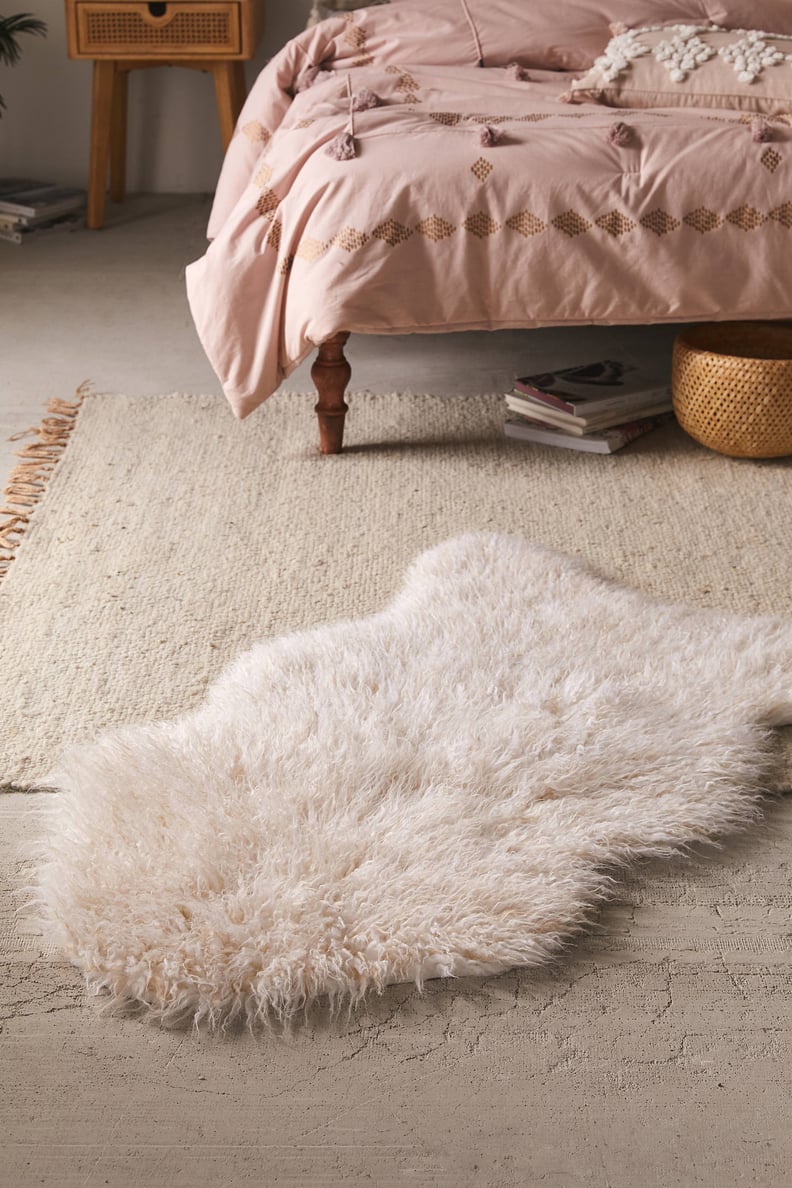 Mazzy Faux Fur Shaped Rug