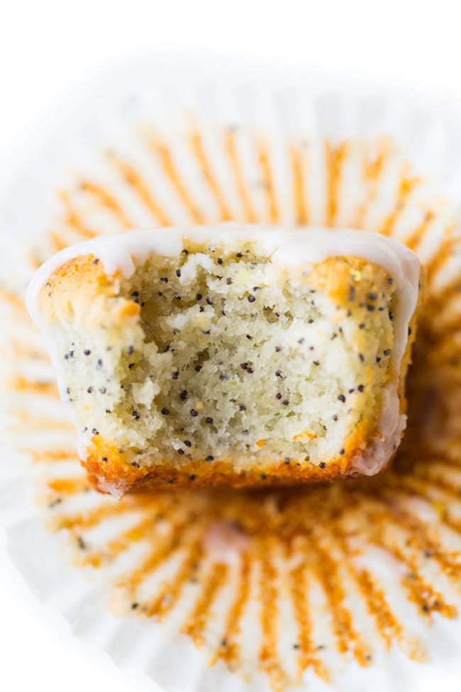 Vegan Lemon Poppyseed Muffins