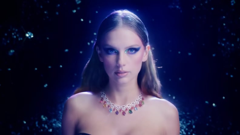 TAYLOR SWIFT In-Store Promotional Music Video Reel Compilation