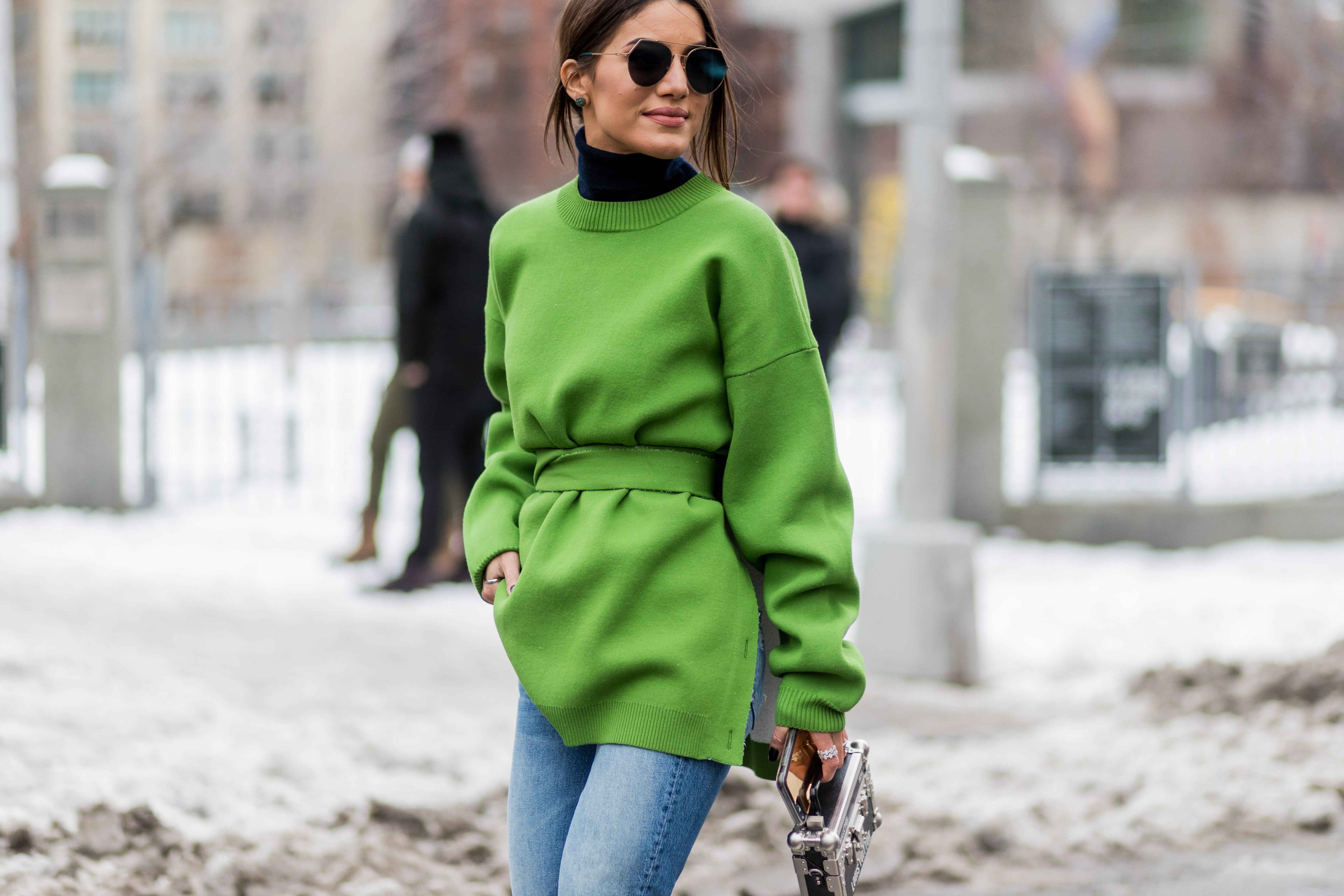 Neon Green Turtle Neck Sweater & Black Leggings with white side stripes   Green turtleneck sweater, Fall college outfits, College outfits summer