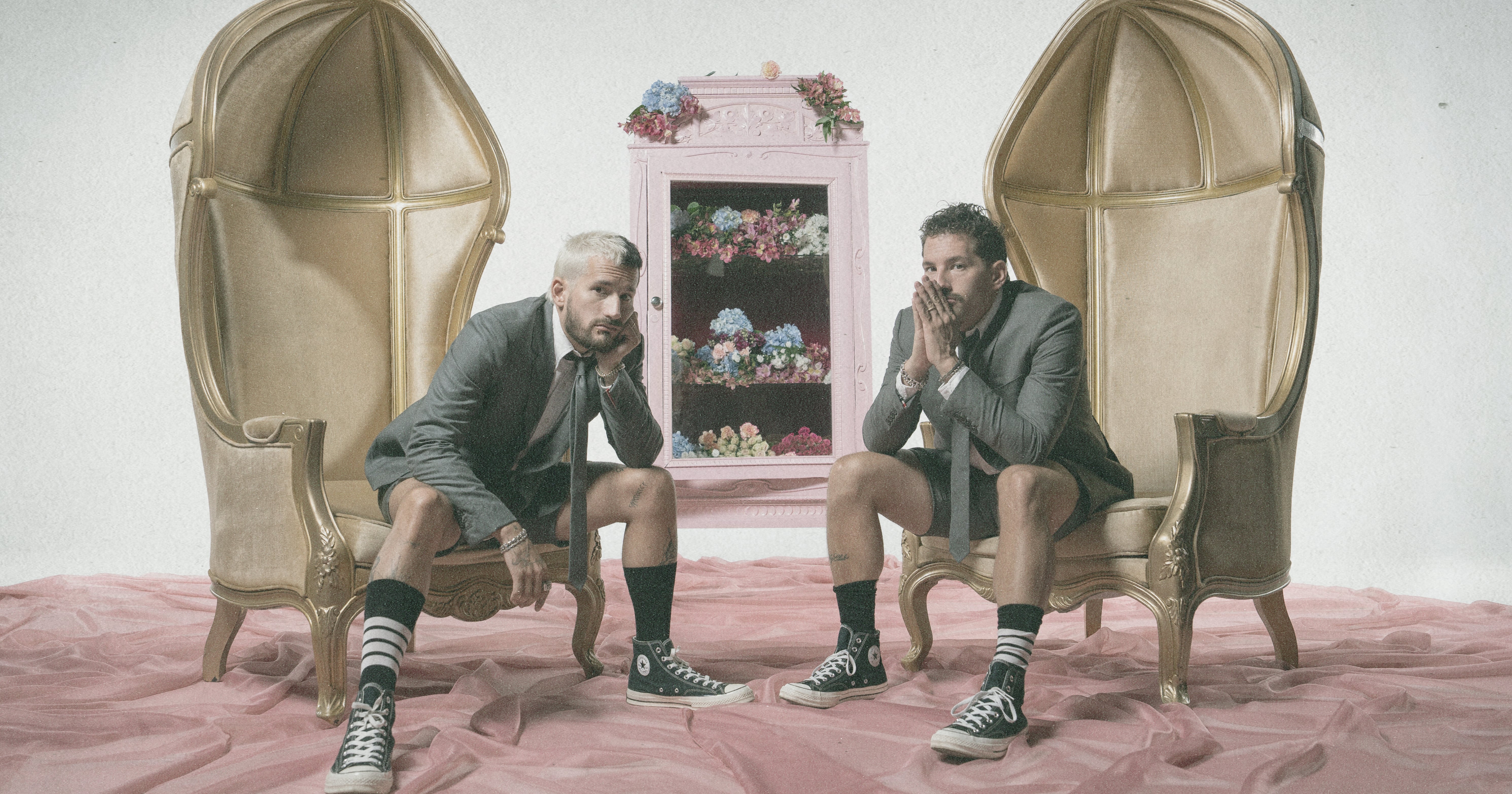 Mau y Ricky’s “Hotel Caracas” Album Is an Ode to Family