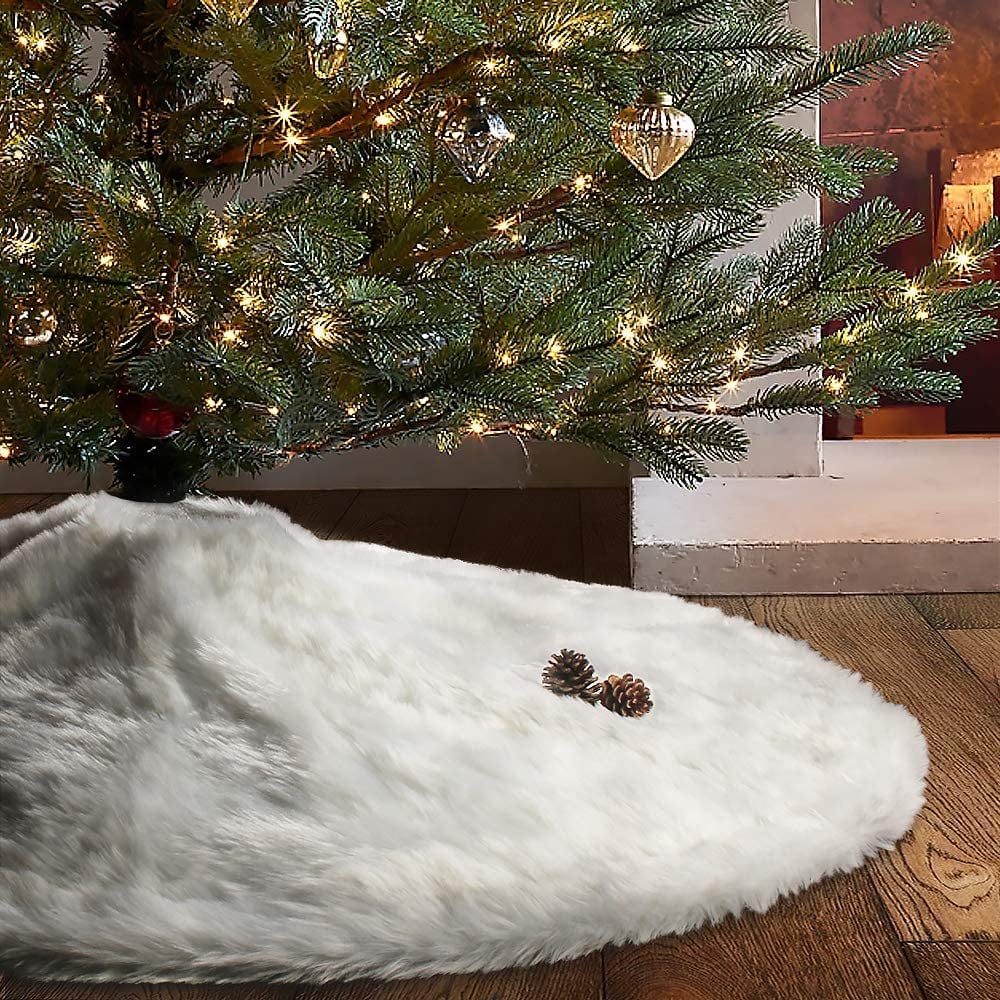 Meriwoods Faux Fur Christmas Tree Skirt