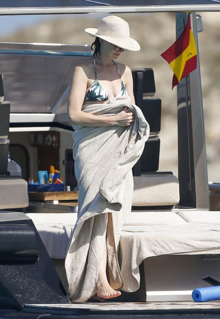 Anne Hathaway and Adam Shulman Spain Vacation August 2015