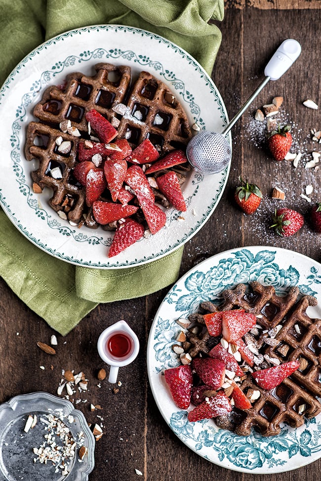 Healthy Banana Oat Waffles