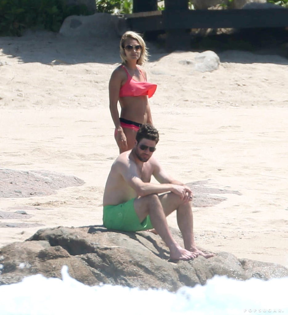 Carrie Underwood Bikini Pictures in Mexico July 2016