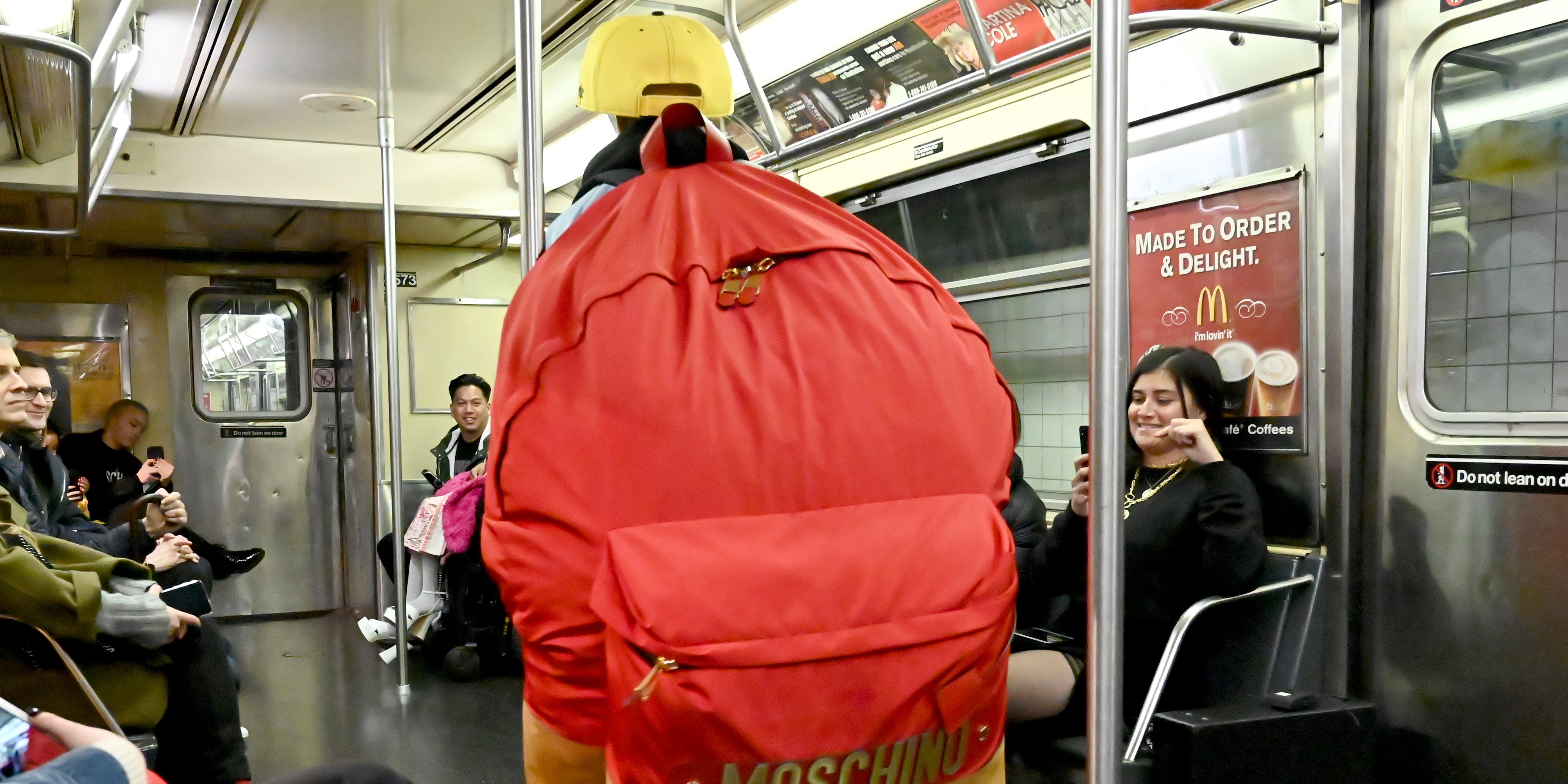 Moschino backpack 2019 sale
