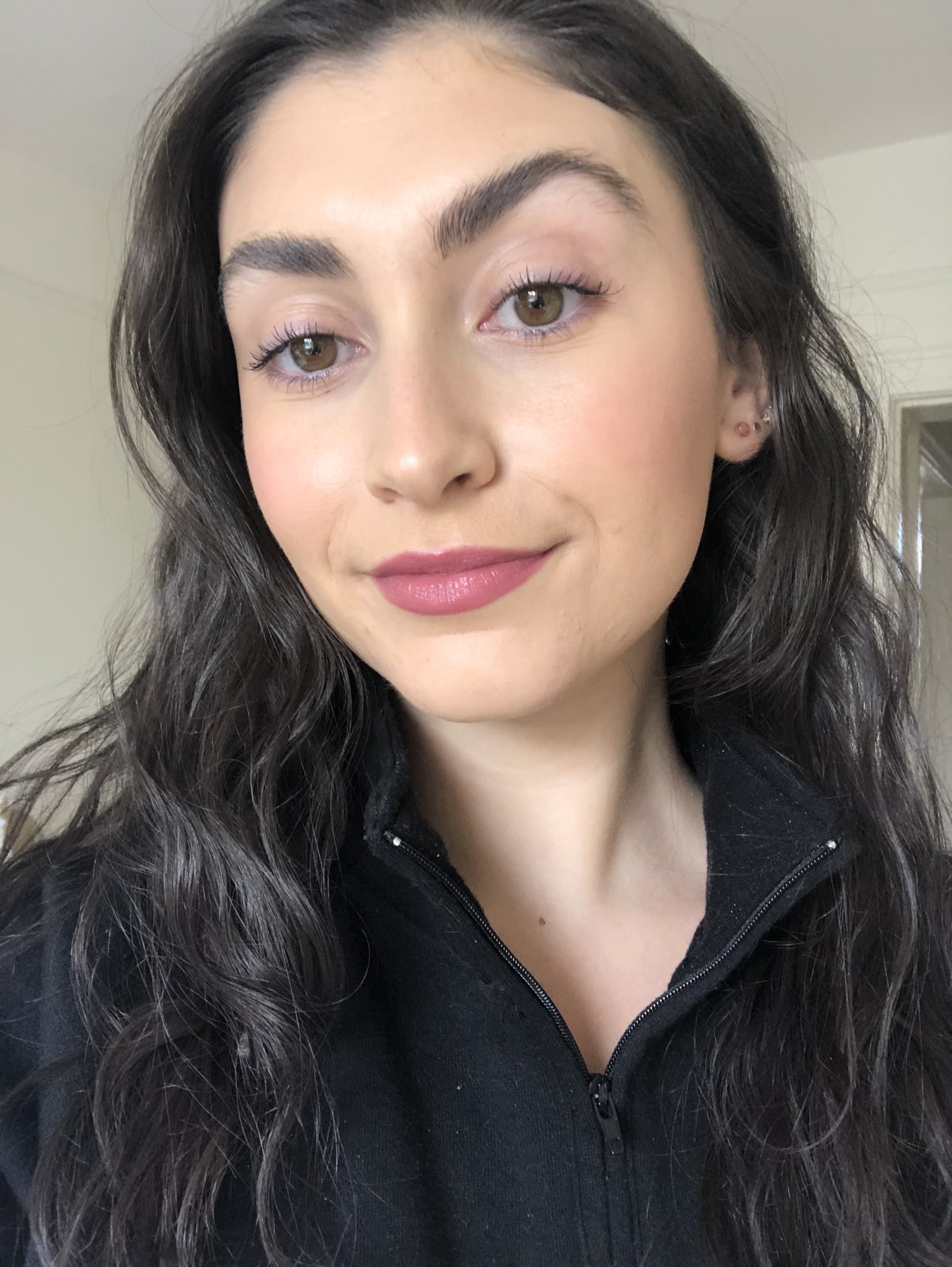 مراجعة أحمر شفاه Posh من علامة فيكتوريا بيكهام بيوتي Popsugar Beauty Middle East