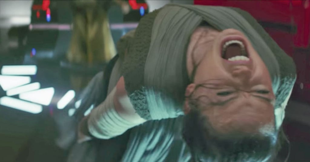 The Last Jedi Trailer(s): NO SPOILERS - Page 20 Rey-Gets-Tortured-Snoke