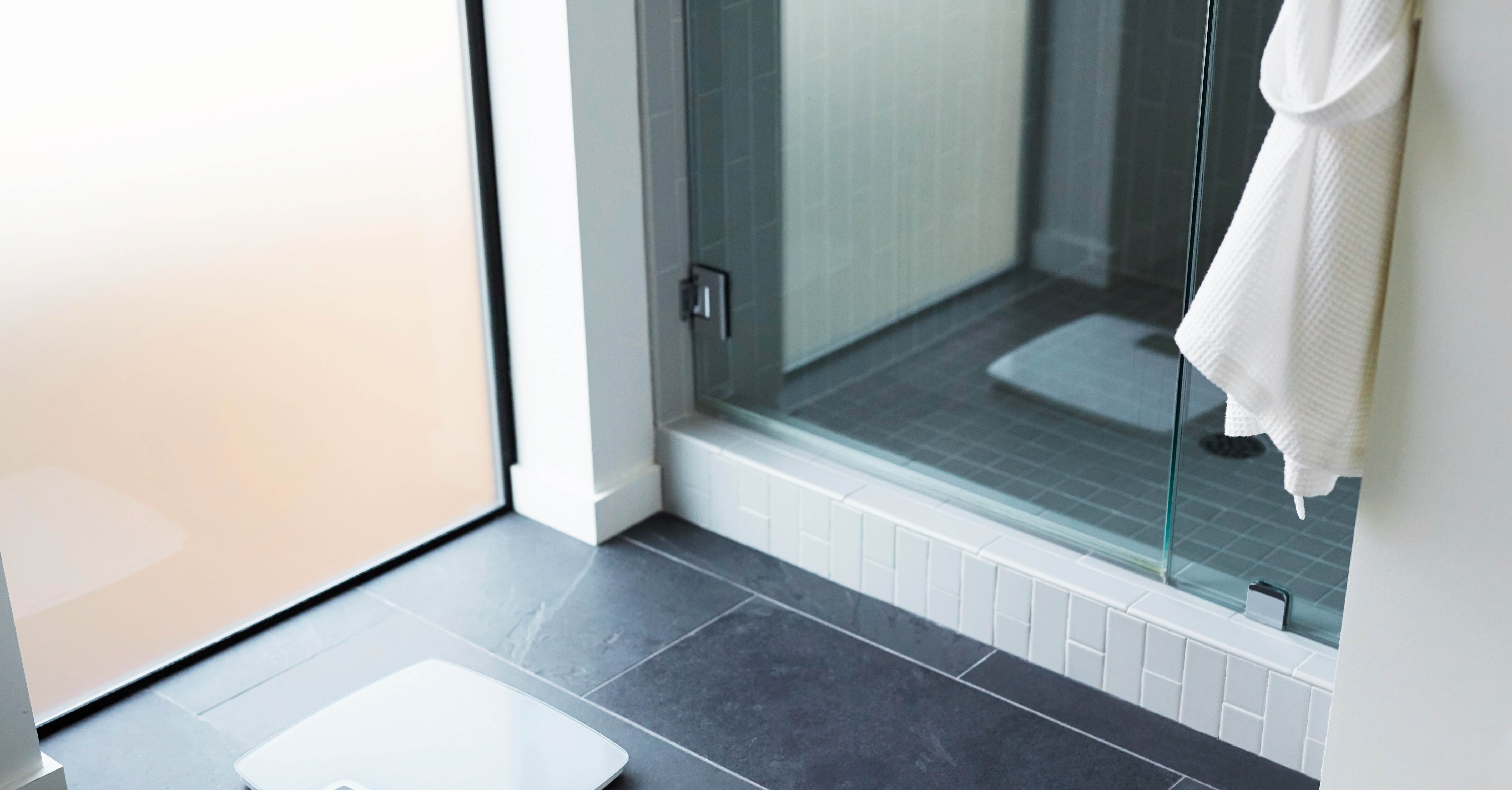 Are Hot or Cold Showers Better After a Workout? POPSUGAR Fitness